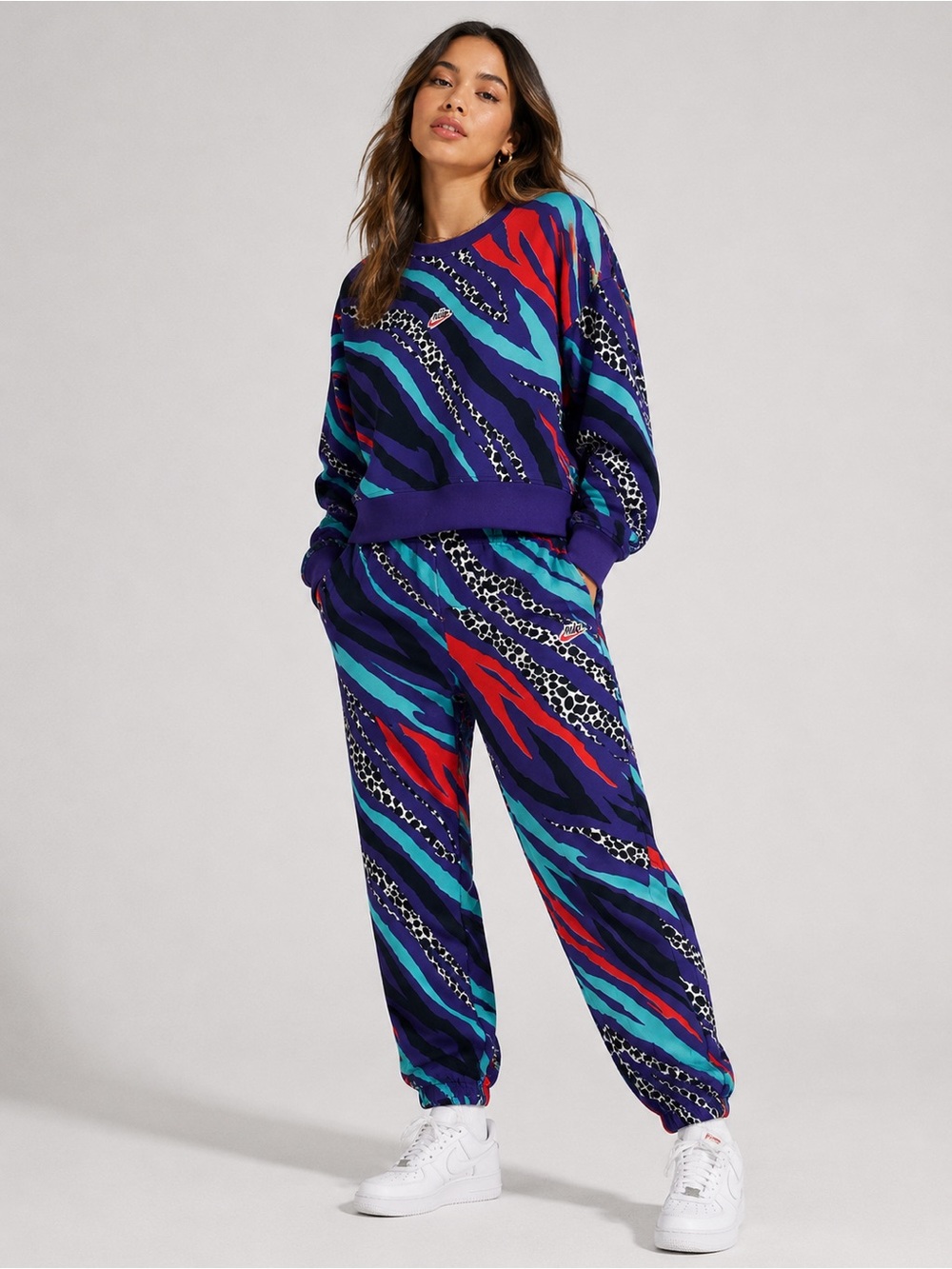 Nike Airloom Retro Print Sweatshirt & Sweatpants Set Court Purple Womens M/L